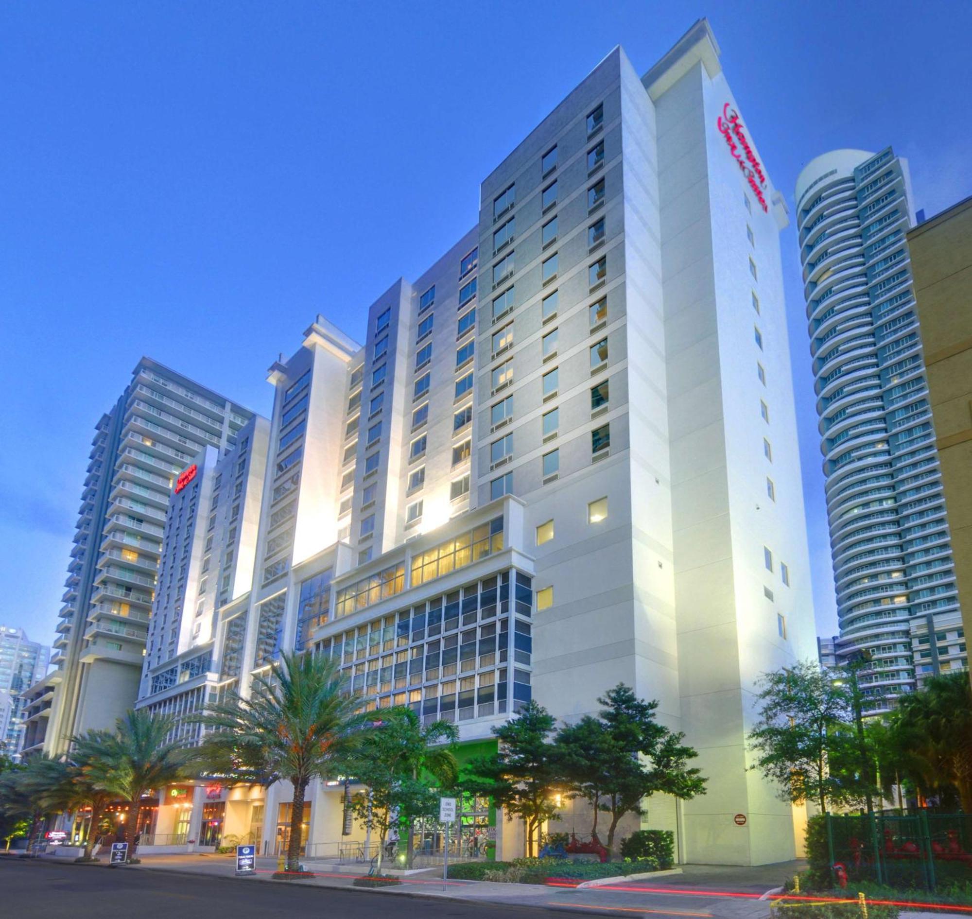 Hampton Inn & Suites By Hilton Miami Downtown/Brickell Bagian luar foto